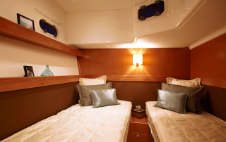 Bavaria Motoryacht Acherkabine